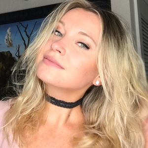 Meet your Posher, Nelli